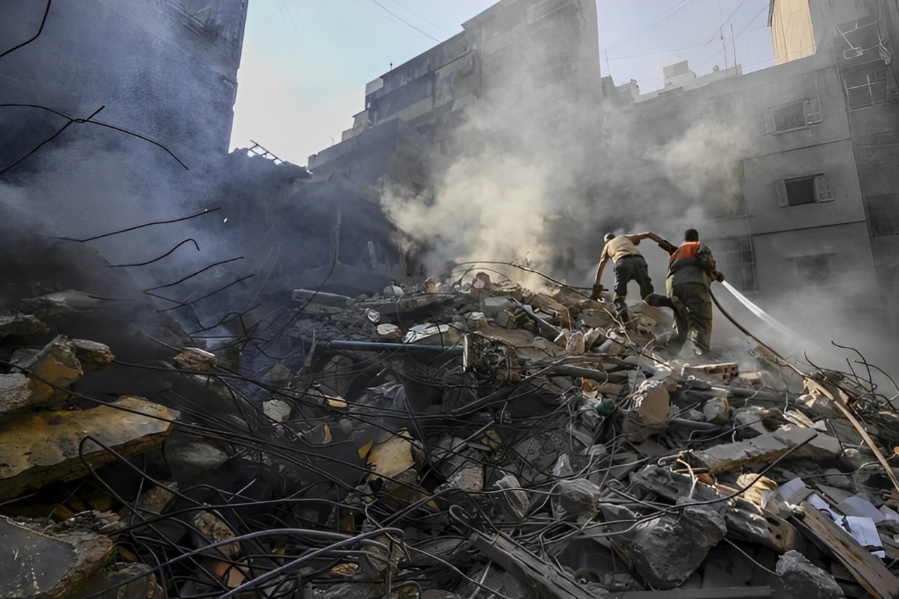 Israel Strikes Kill 23 Amid Hamas-Fatah Agreement on Post-War Gaza Governance